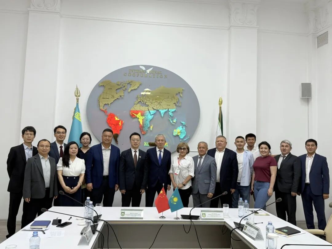 为上合国家育“中国良种” 继续了解